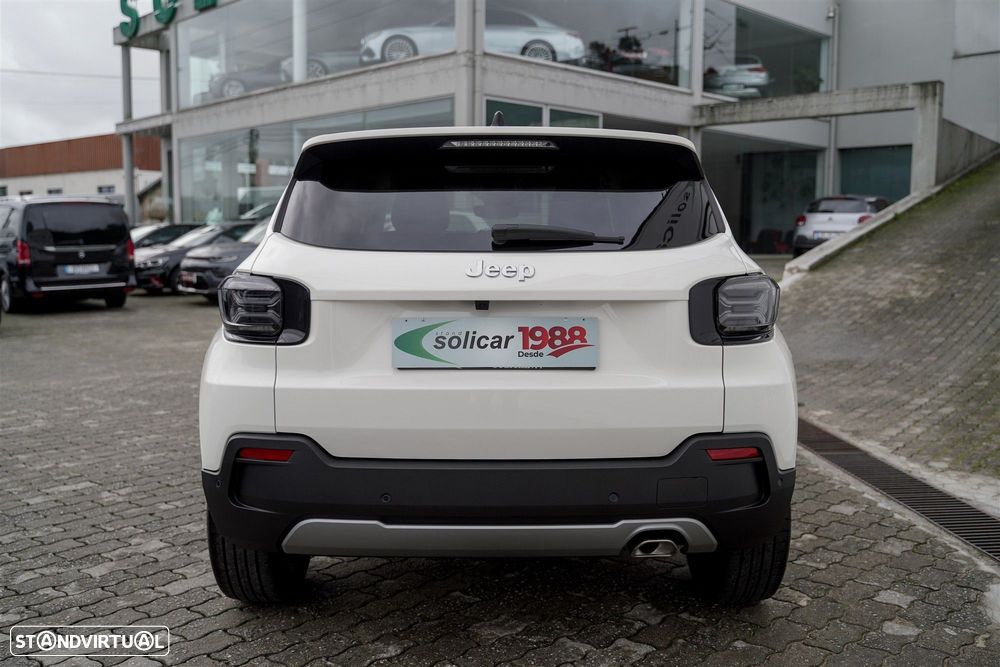 Jeep Avenger 1.2 GSE T3 Summit - 3