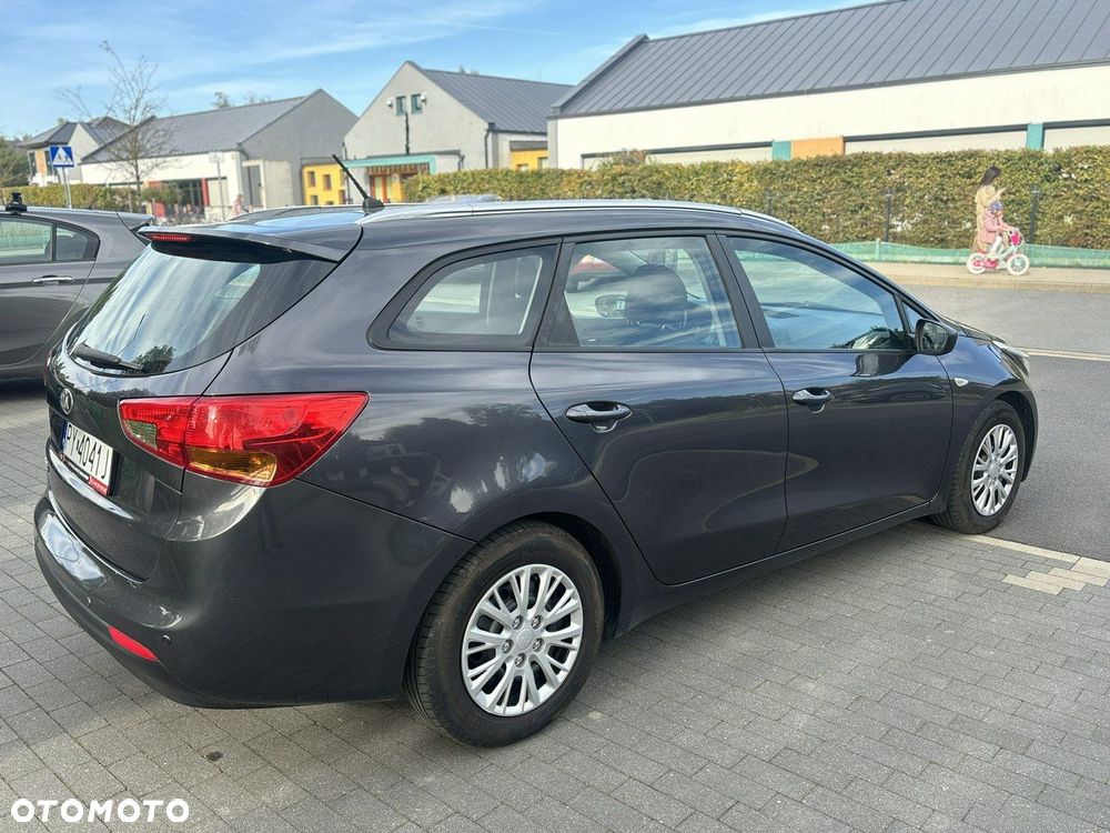 Kia Ceed - 3