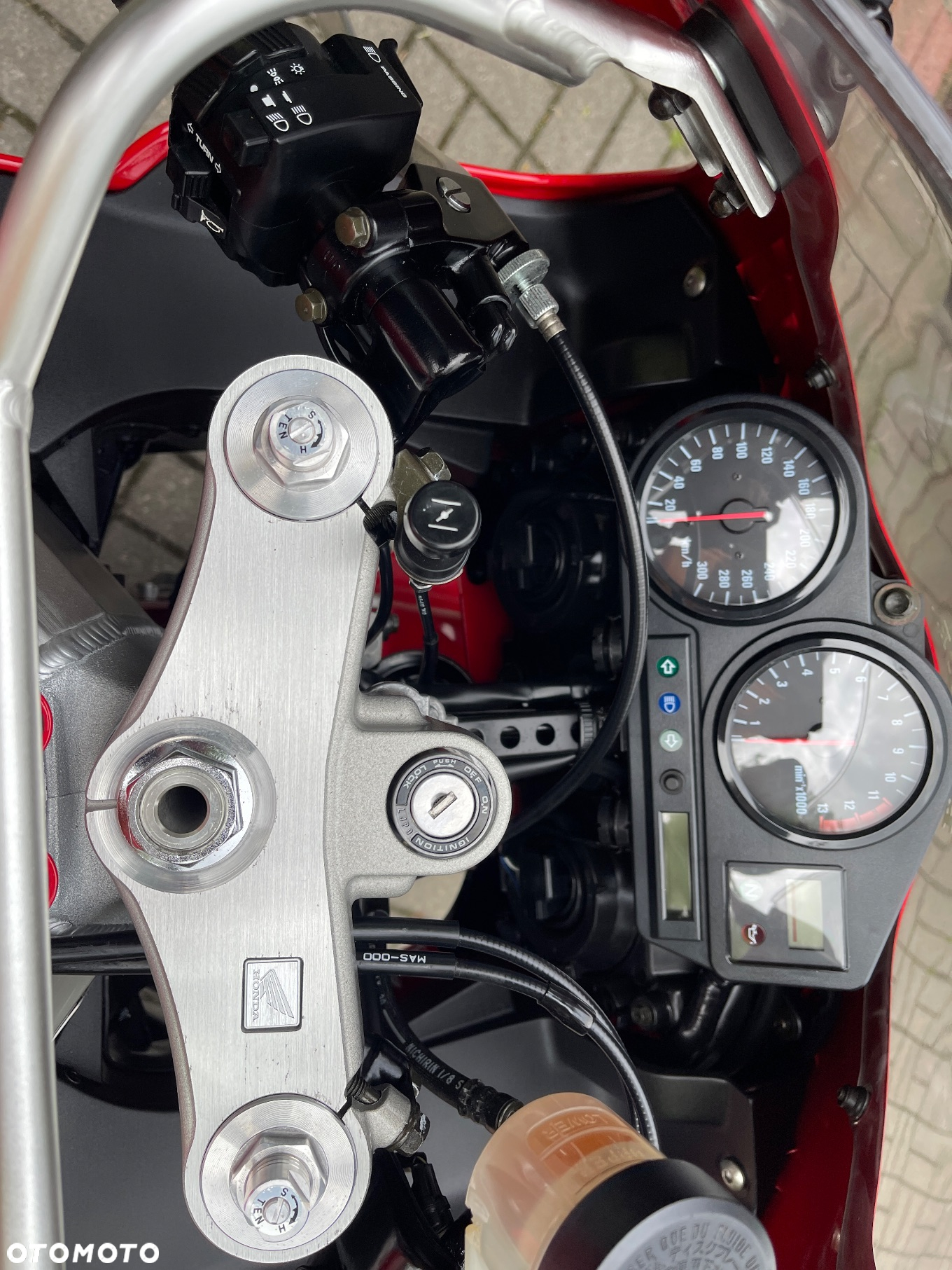 Honda CBR - 31