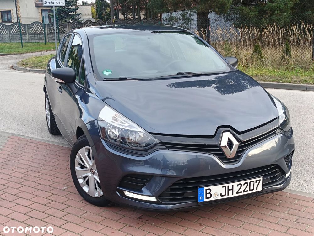 Renault Clio 1.2 16V 75 LIMITED - 3