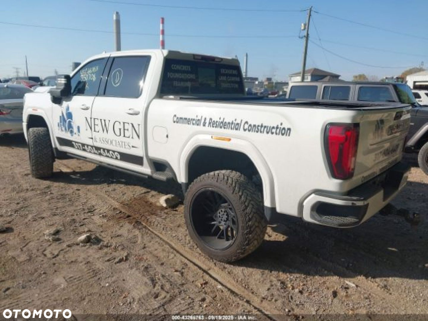 GMC Sierra - 4