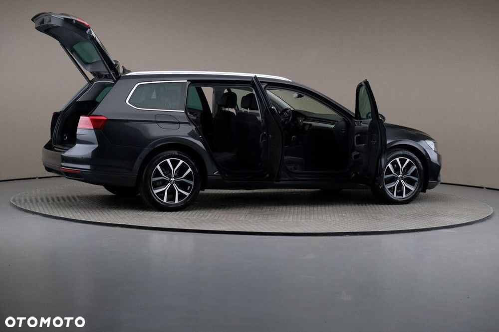 Volkswagen Passat Variant - 6