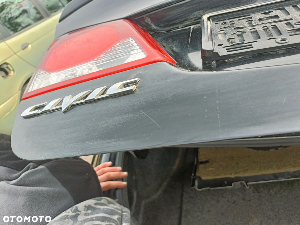 HONDA CIVIC VIII 8 06-11 2009 r. NH731PX SEDAN klapa tylna bagażnika * - 8