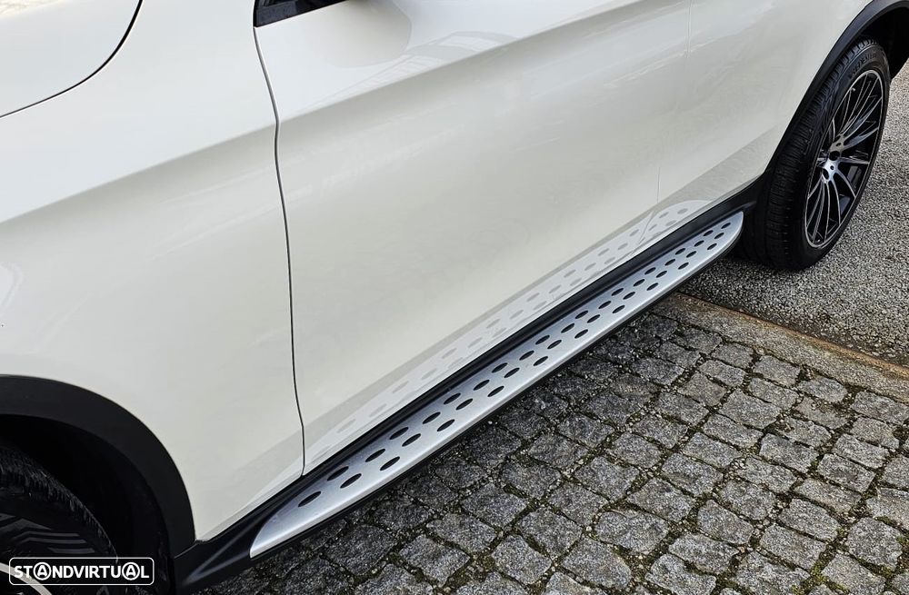 Mercedes-Benz GLC 220 d 4Matic 9G-TRONIC AMG Line - 20