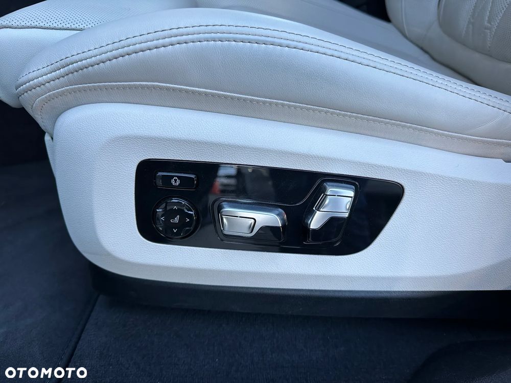 BMW X6 M60i mHEV sport - 10