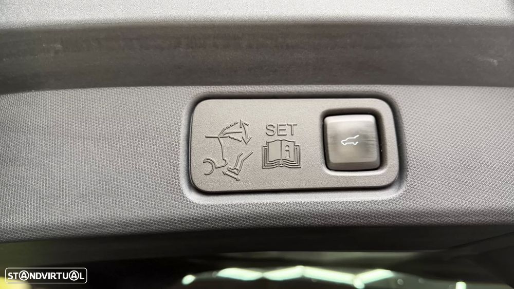 Ford Mustang Mach-E Standard - 11