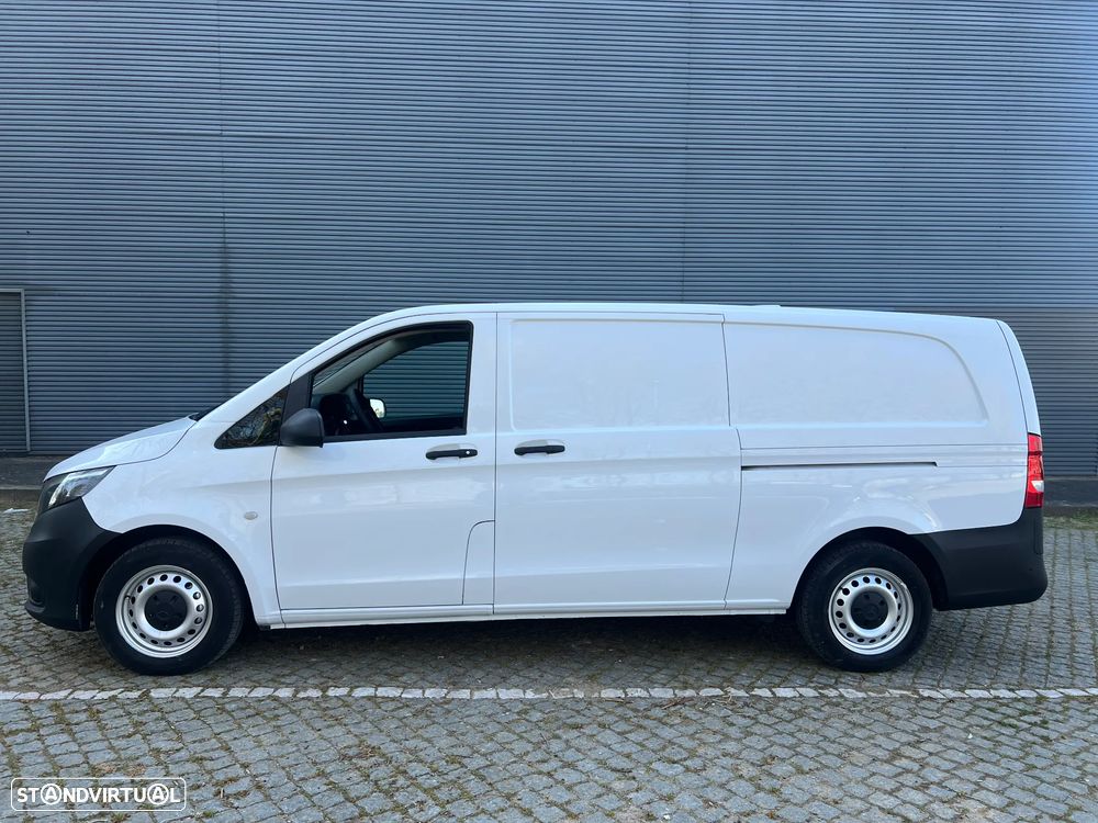 Mercedes-Benz 116 Extra Longa - 1