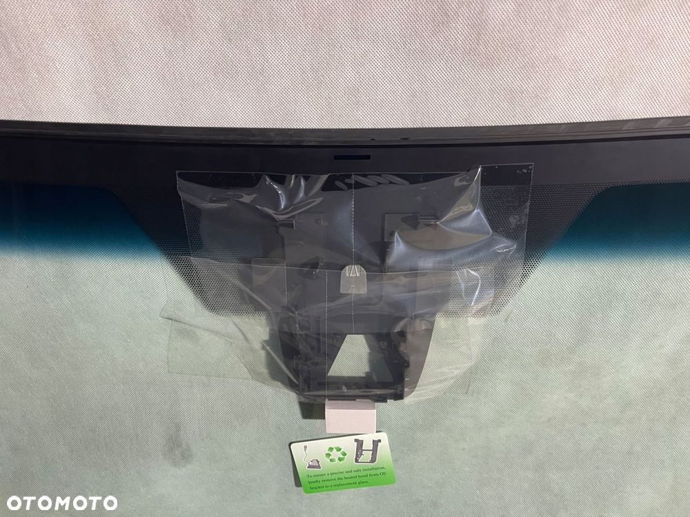szyba przednia toyota avalon gsx50 sedan kamera hud acoustic po 2018- - 5