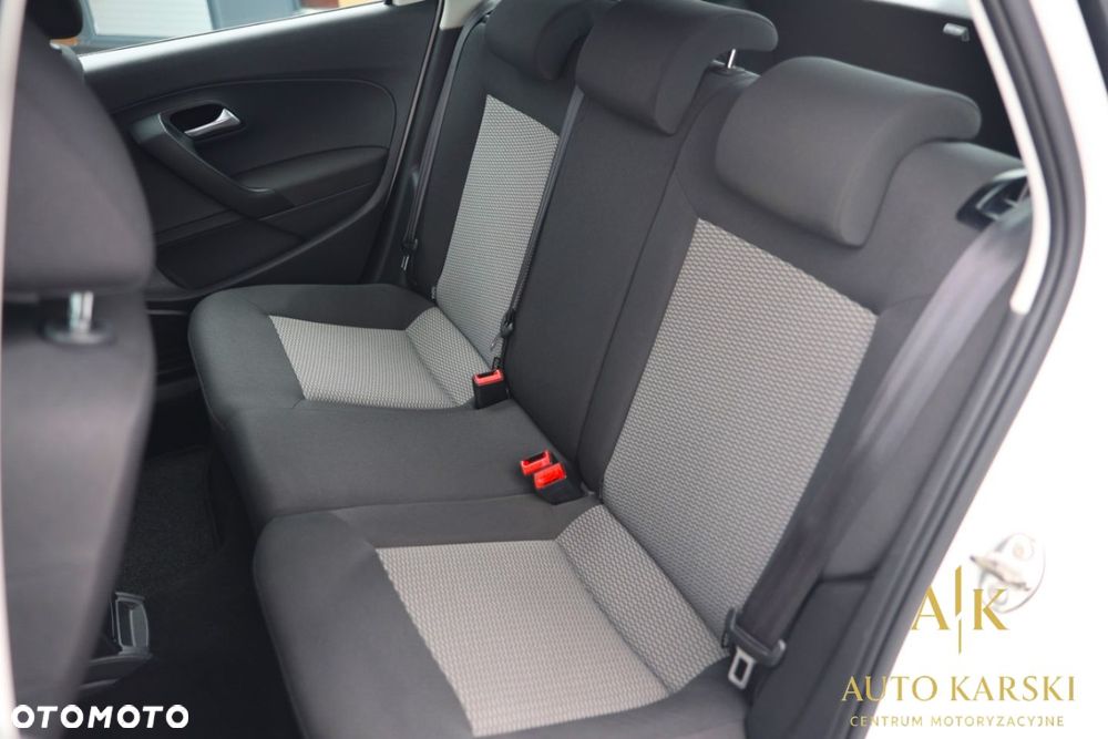 Volkswagen Polo - 30