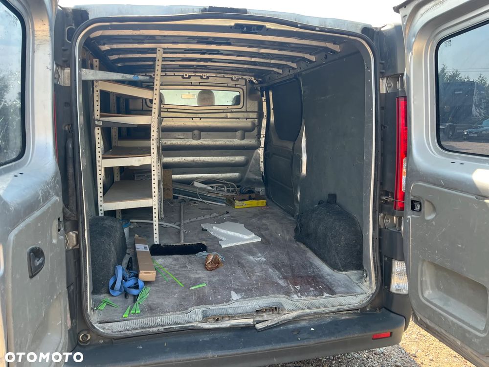 Opel Vivaro Long - 7