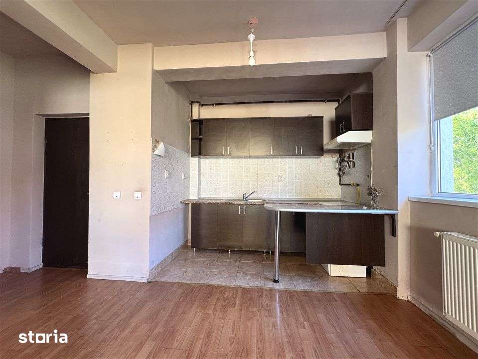 Apartament 2 camere, Buna Ziua, Oncos, mobilat partial — fotografia 3