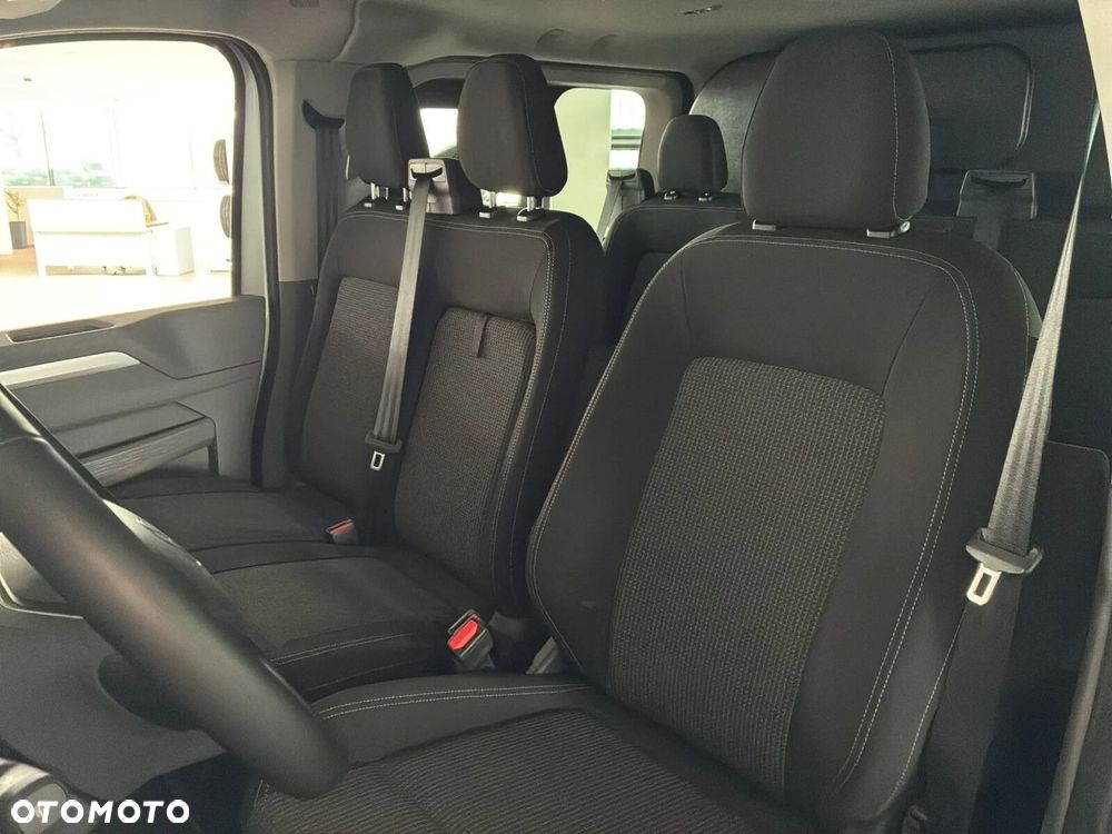 Volkswagen Transporter Furgon PLUS Panamericana/6-cio osob./AUTOMAT (L2) 2.0 TDI 170KM, r.o. 3500 mm - 15