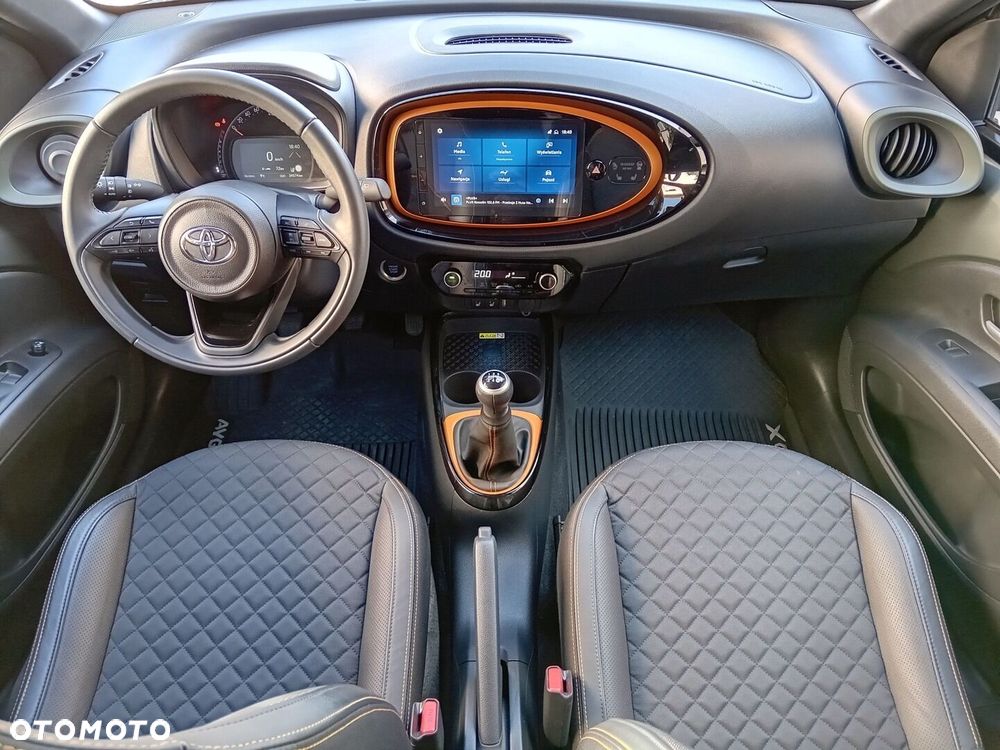 Toyota Aygo X 1.0 VVT-i Limited - 9