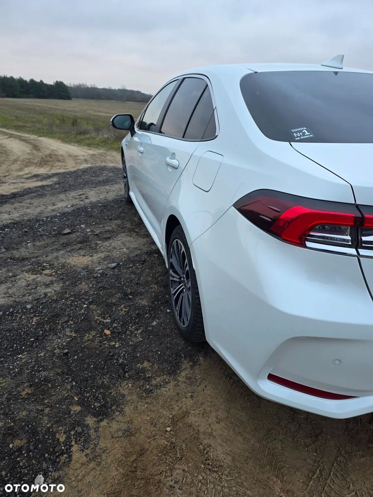 Toyota Corolla 1.8 Hybrid Comfort - 9