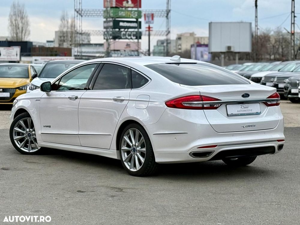 Ford Mondeo 2.0 HEV Vignale - 28