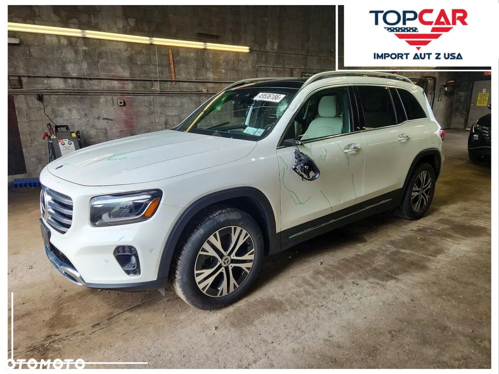 Mercedes-Benz GLB - 1