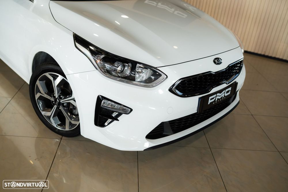 Kia Ceed SW 1.6 CRDi MHEV Dynamic - 7