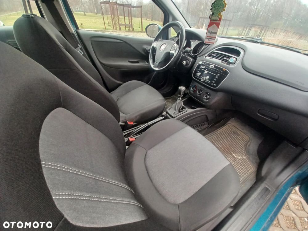 Fiat Grande Punto Actual 1.2 8V Estiva - 18