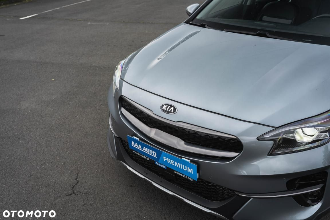 Kia XCeed - 10