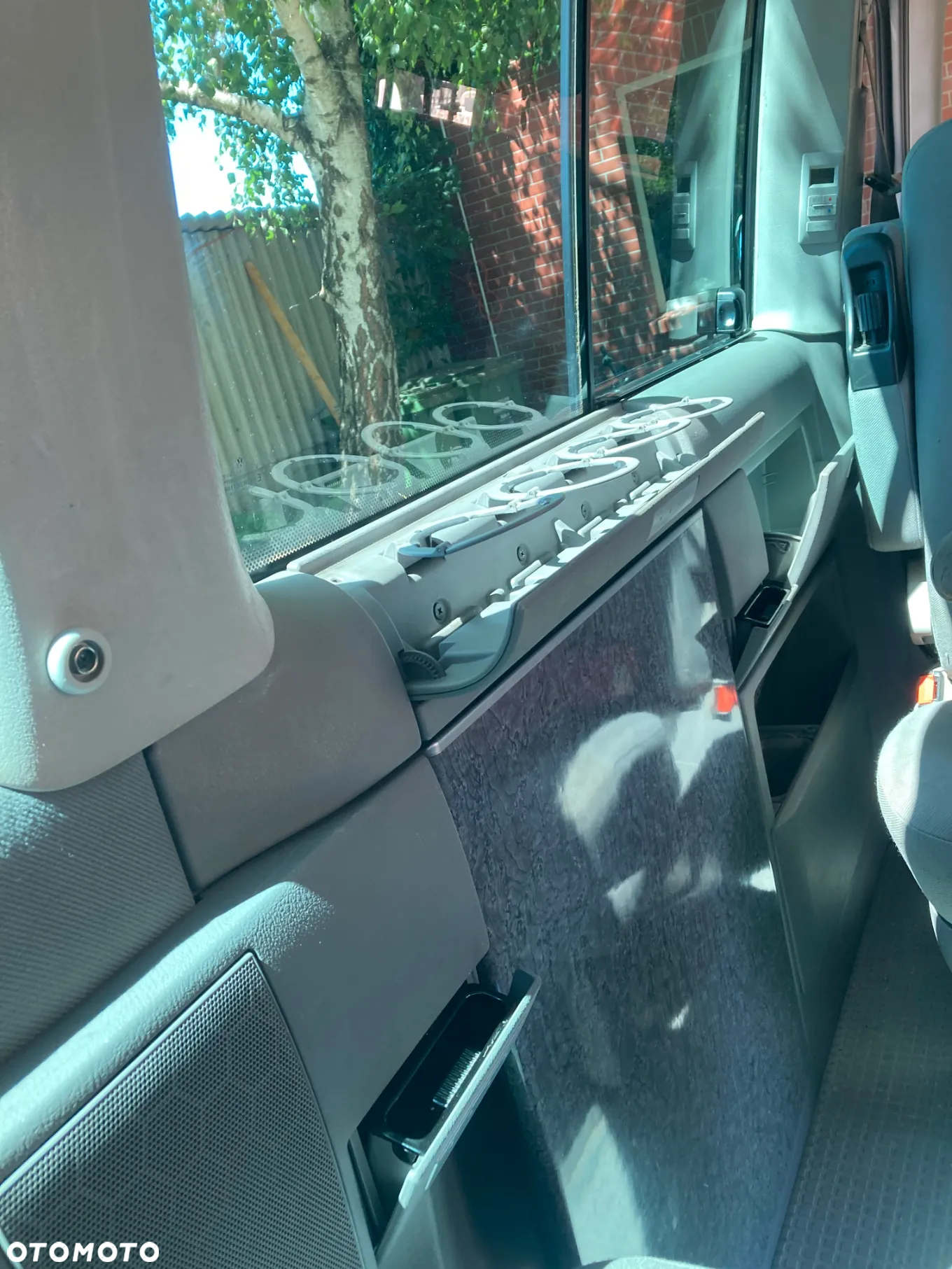 Volkswagen Multivan TDI - 16