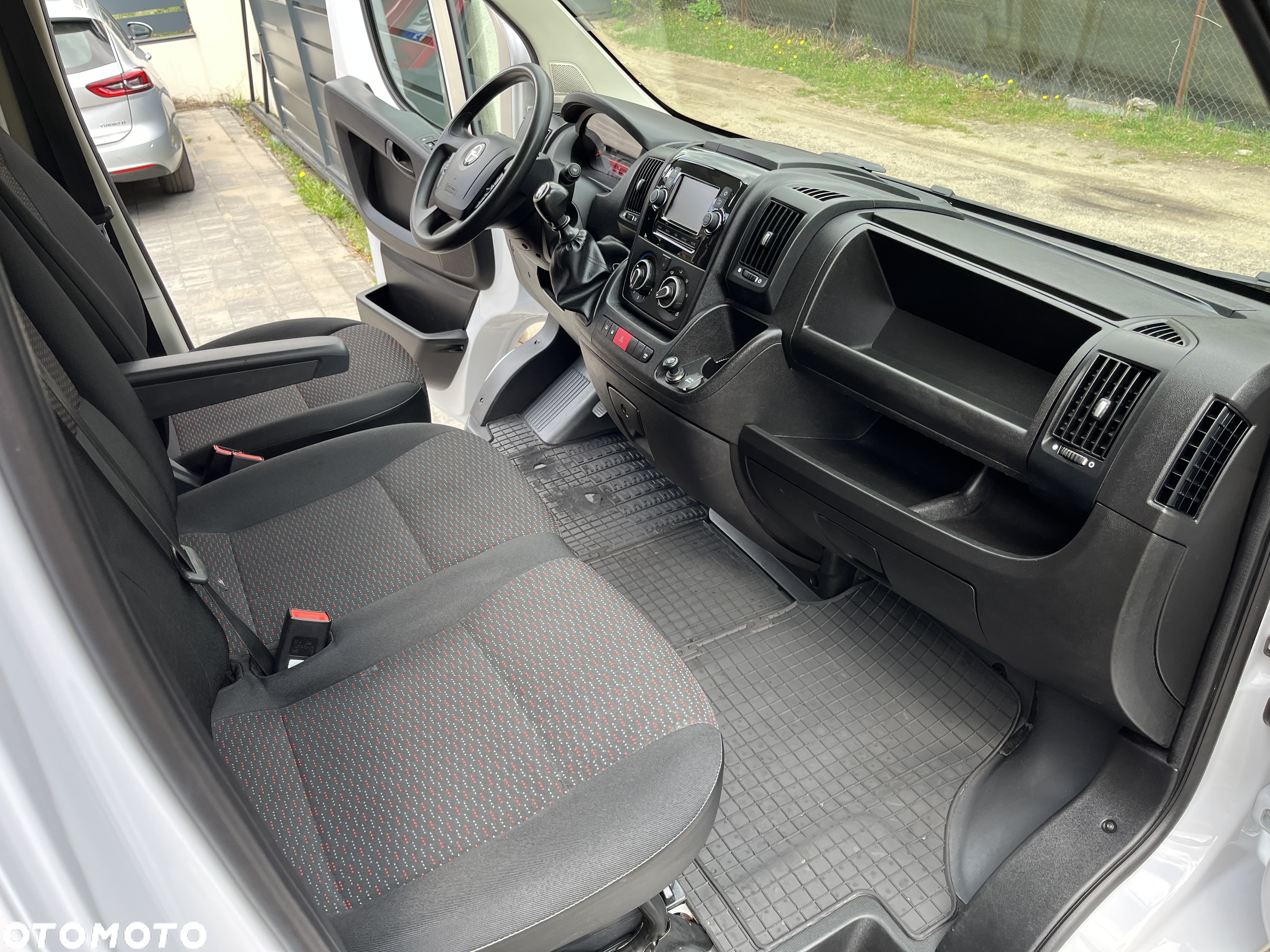 Opel Movano - 7