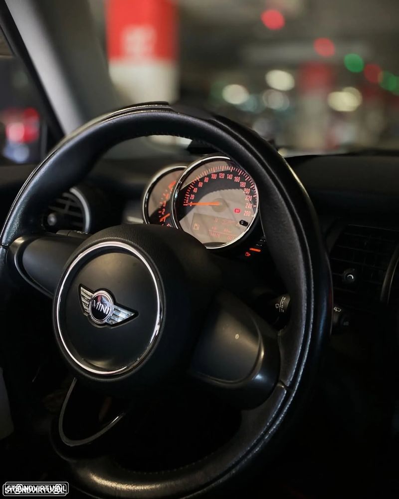 MINI 3 Portas One D - 4