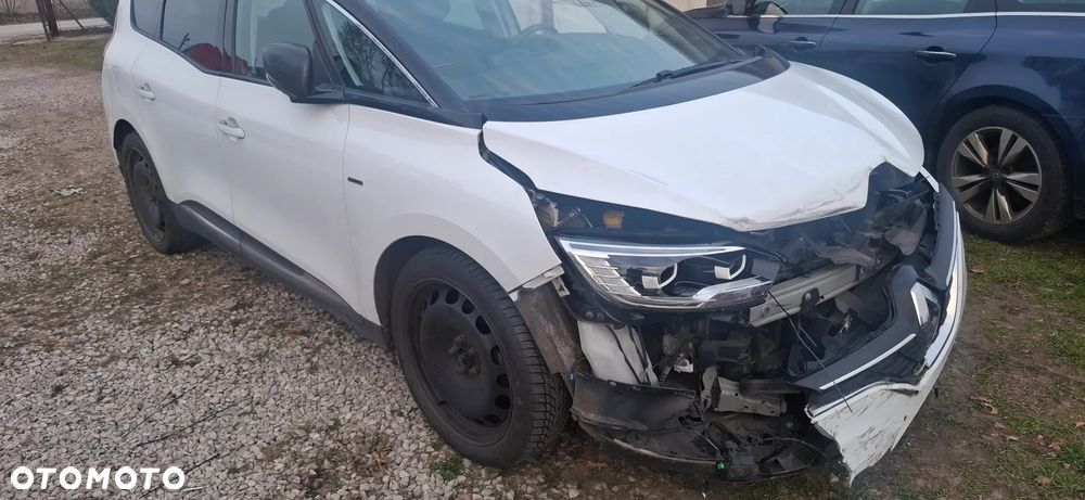 Renault Scenic TCe 140 GPF BOSE EDITION - 2