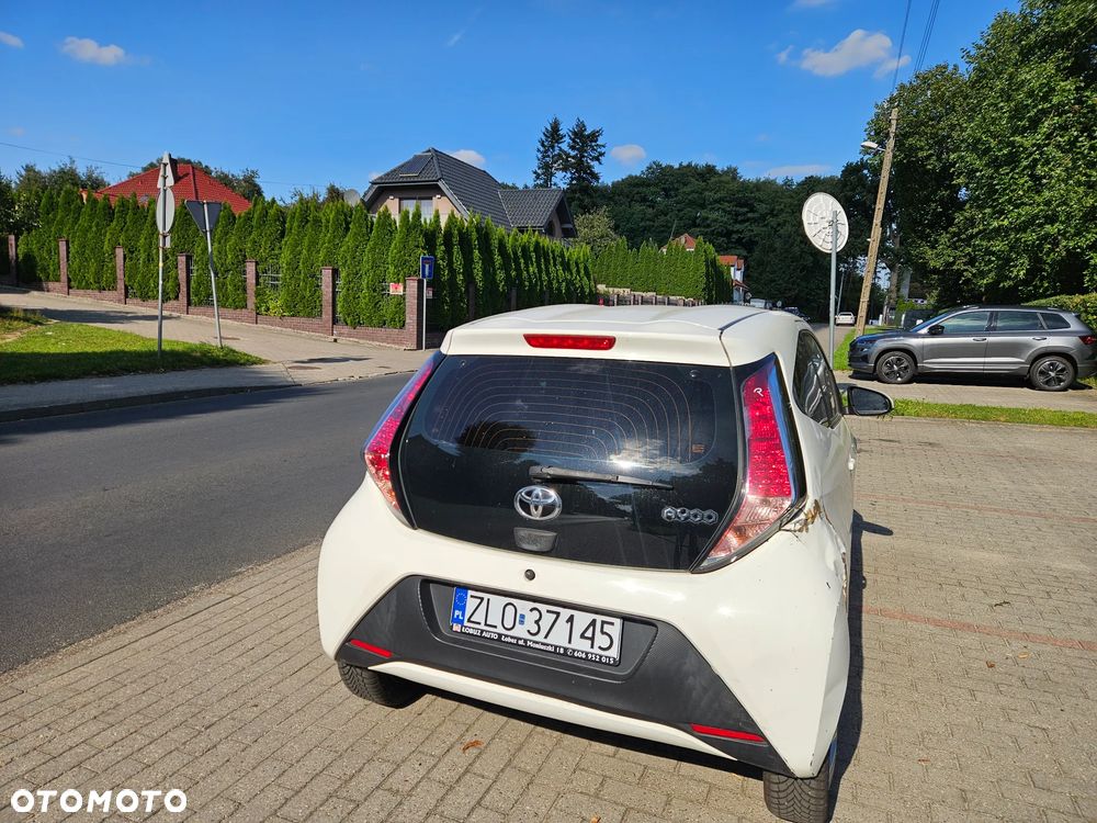 Toyota Aygo 1.0 VVT-i Sprint EU6 - 7