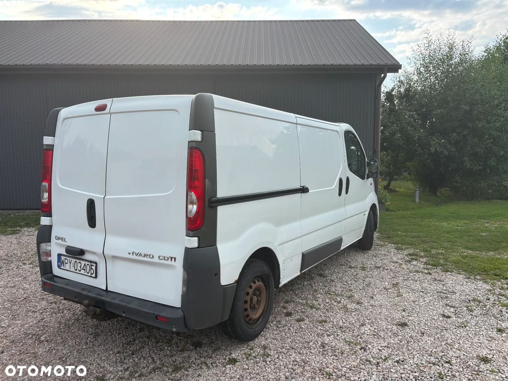 Opel Vivaro - 4