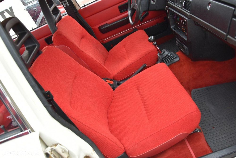 Volvo Seria 200 - 23