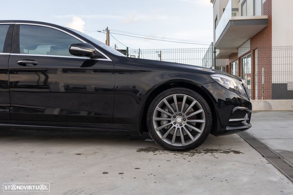 Mercedes-Benz S 350 d Longo - 23
