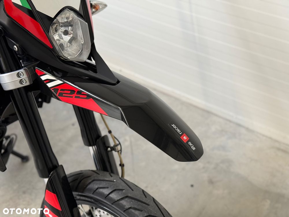 Aprilia SX - 9
