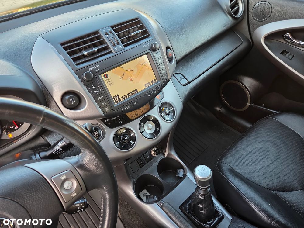 Toyota RAV4 2.2 D-CAT 4x4 Executive - 12