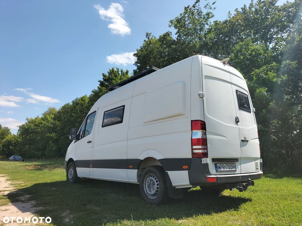 Mercedes-Benz Sprinter - 19