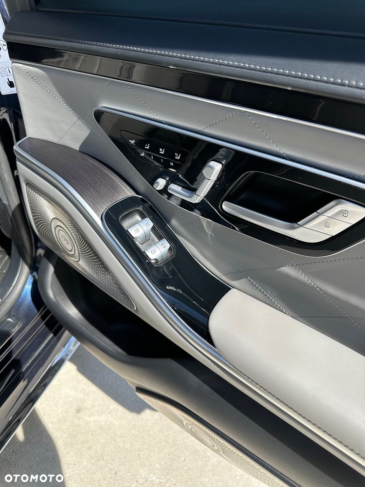 Mercedes-Benz Klasa S 400 d 4-Matic L 9G-TRONIC - 15