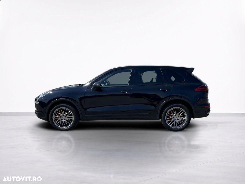 Porsche Cayenne - 3