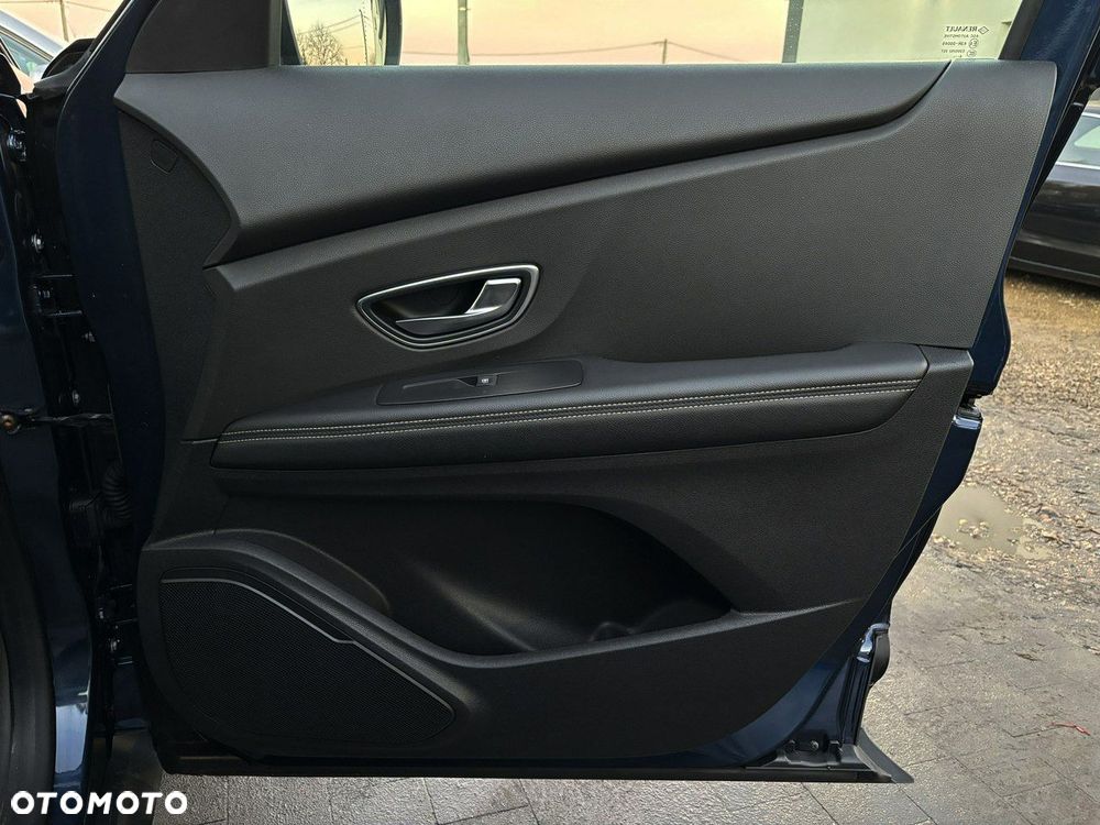 Renault Grand Scenic - 24