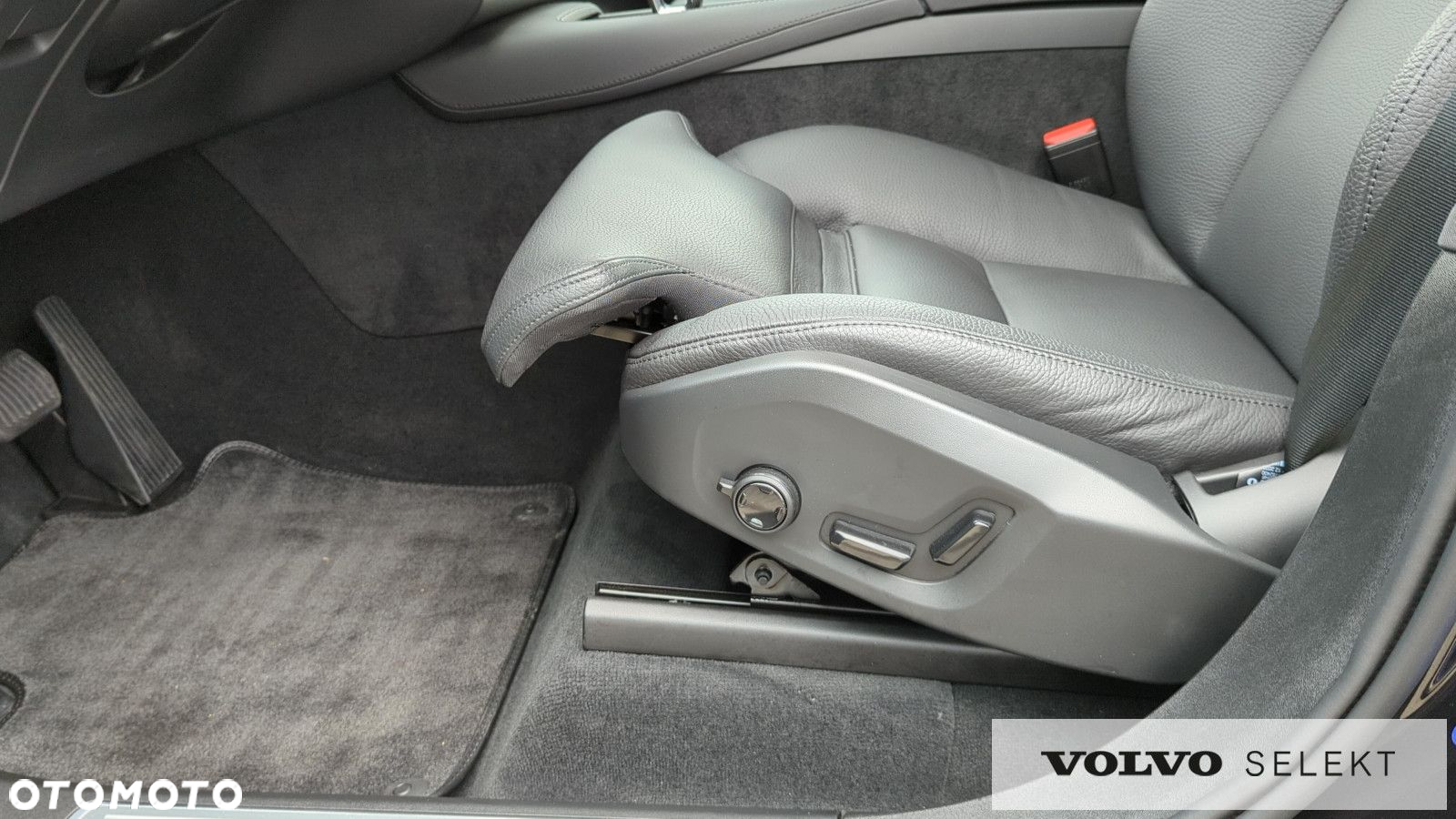 Volvo XC 90 - 13