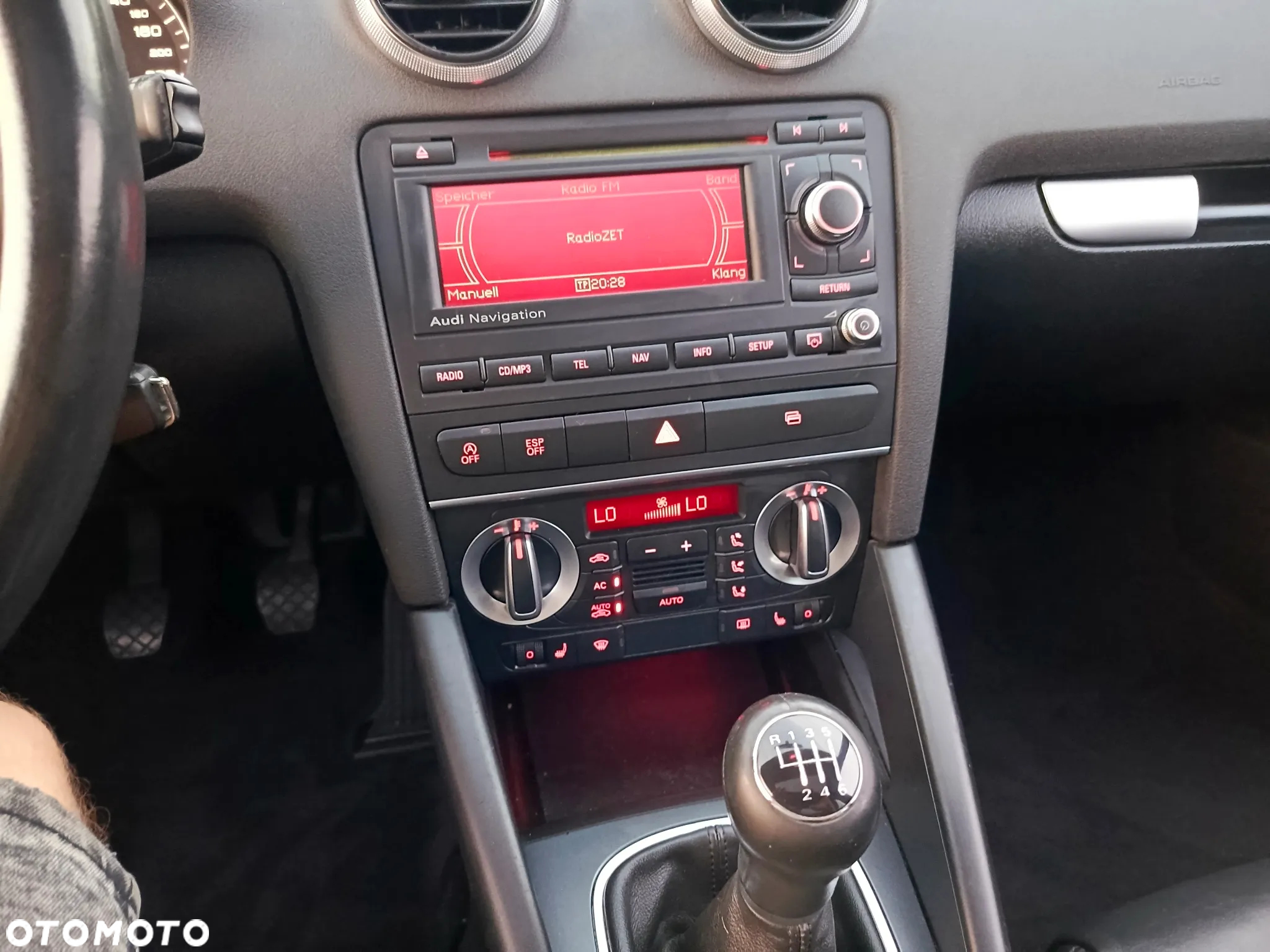 Audi A3 1.4 TFSI S line Sportpaket - 32