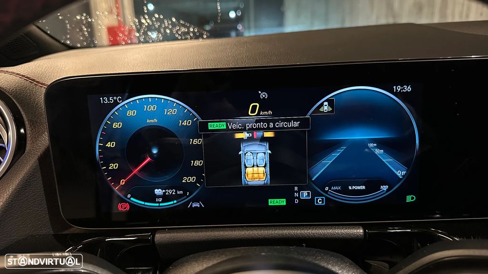 Mercedes-Benz EQA 250+ - 10