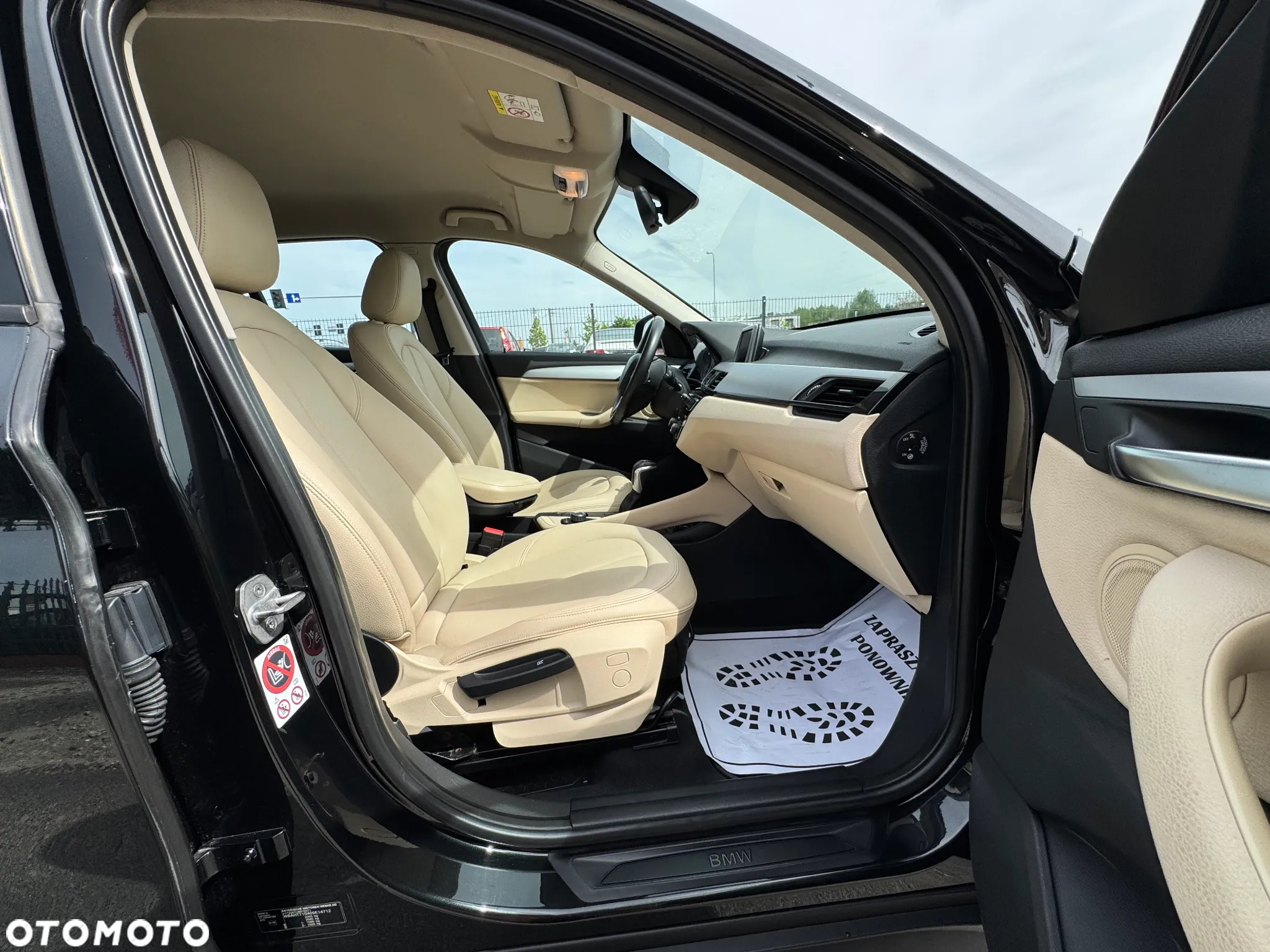 BMW X1 sDrive18d Business Edition sport - 11