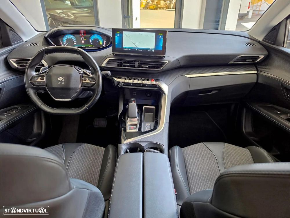 Peugeot 3008 1.6 Hybrid Allure e-EAT8 - 32