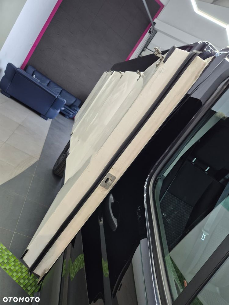 Ford Transit 350 2.0 TDCi / CHŁODNIA / MROŻNIA / IDEALNA DO MROŻONEK / BOCZNE KOMORY / ZASILANIE ZEWNĘTRZNE / GRUBE ŚCIANKI / SERWISOWANY / MODEL 2020 / EURO 6 / UNIKATOWY - 40