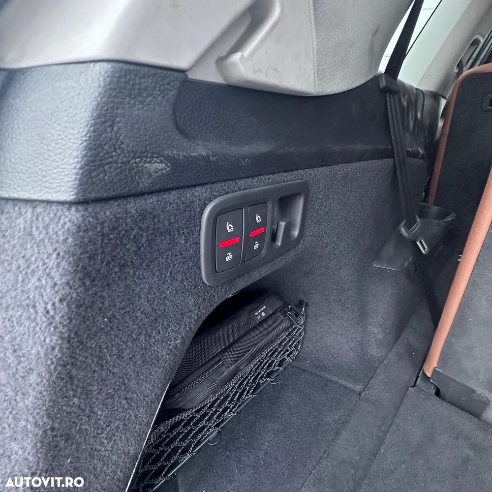 Audi Q7 55 TFSI quattro Tiptronic MHEV S Line - 24