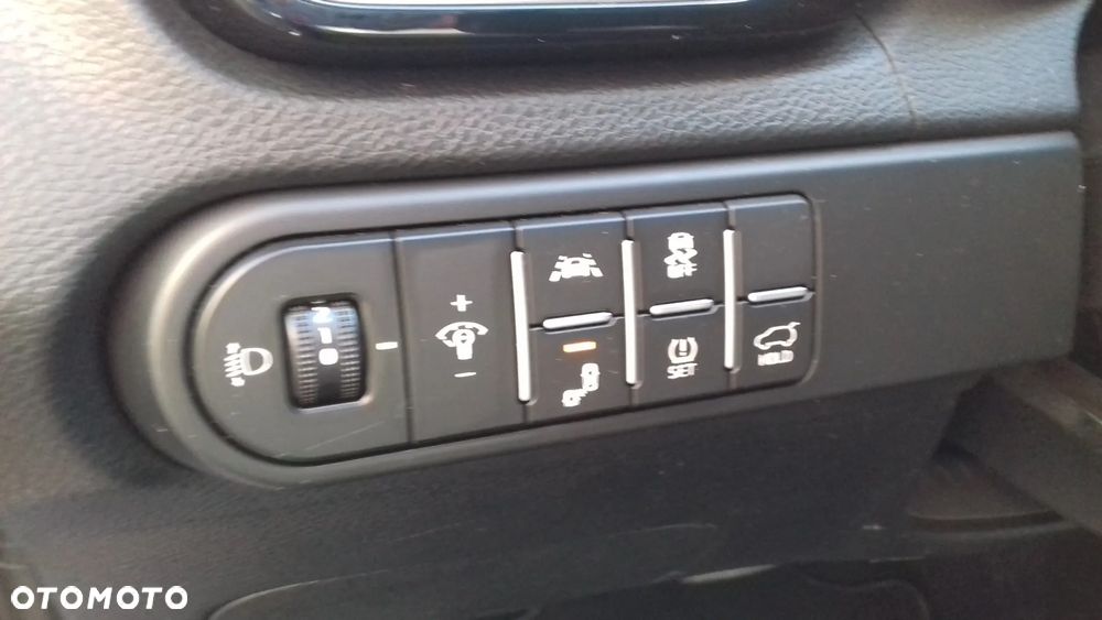 Kia XCeed 1.5 T-GDI OPF DCT7 (48V Mild Hybrid) PLATINUM EDITION - 23