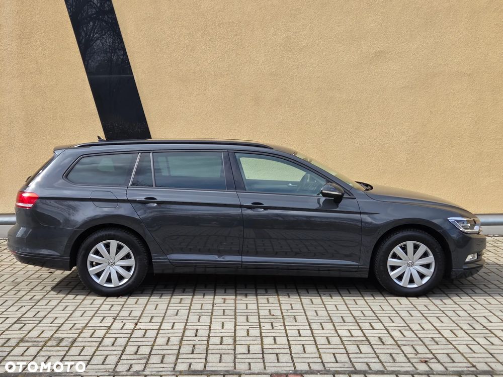 Volkswagen Passat 2.0 TDI (BlueMotion Technology) Trendline - 2