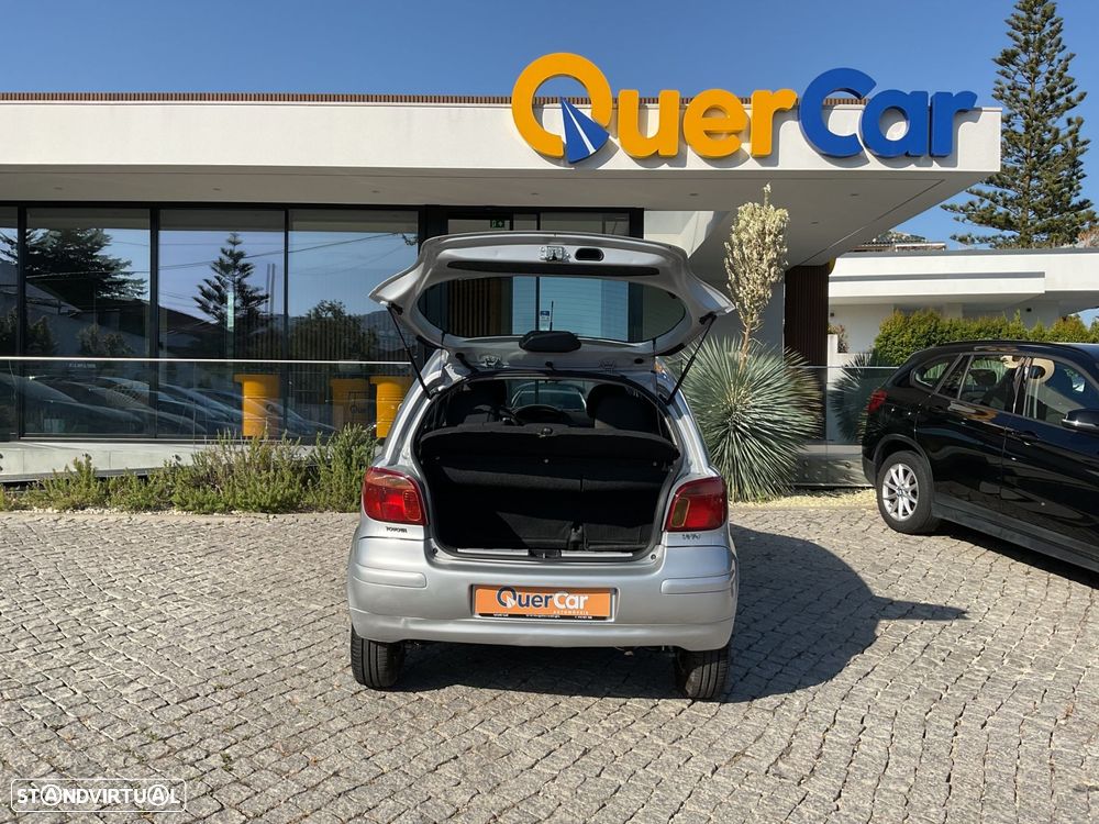 Toyota Yaris 1.0 In-Pack - 12