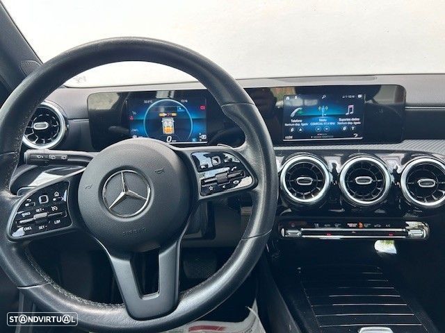 Mercedes-Benz A 180 d Style Plus Aut. - 14