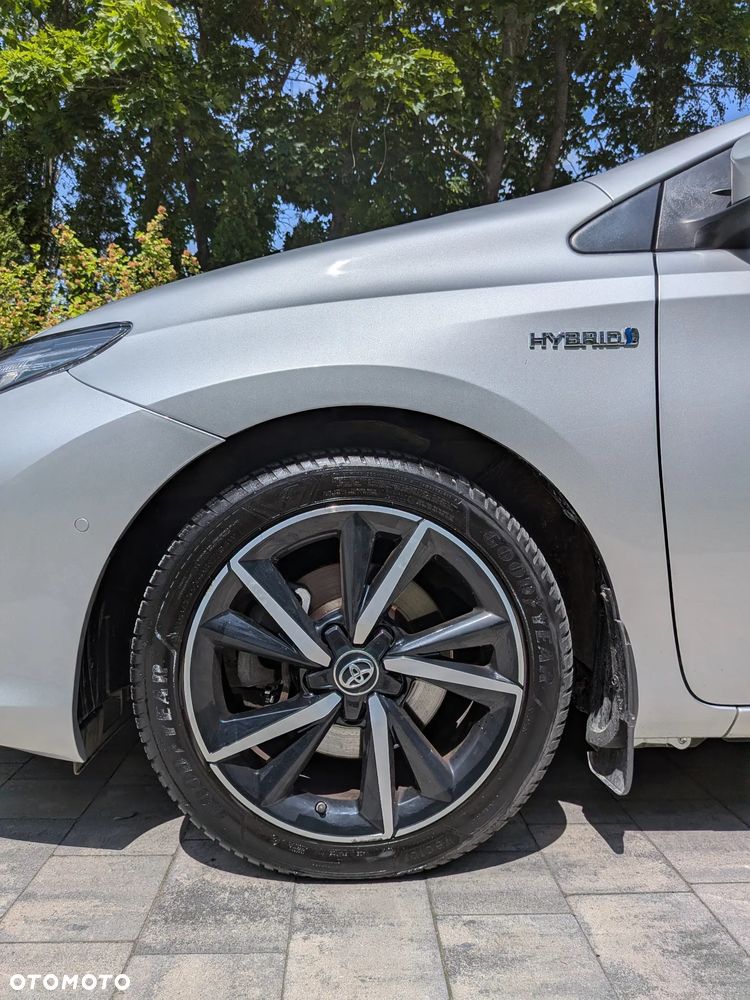 Toyota Auris Hybrid 135 Premium - 19