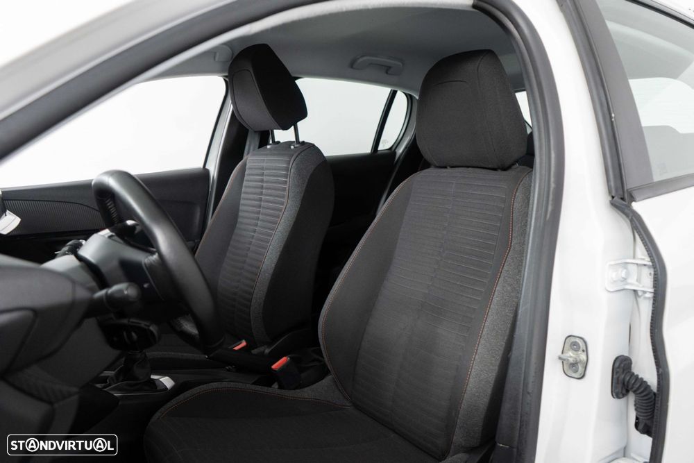 Peugeot 208 1.2 PureTech Active Pack - 8